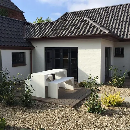 Stylisch-wohnen-in-wyk-ferienhaus-mal-huus