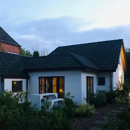 Kinnes Haus - Stylisch Wohnen In Wyk Ferienhaus