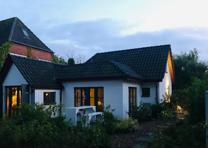 Stylisch-wohnen-in-wyk-ferienhaus-mal-huus Prázdninový dům